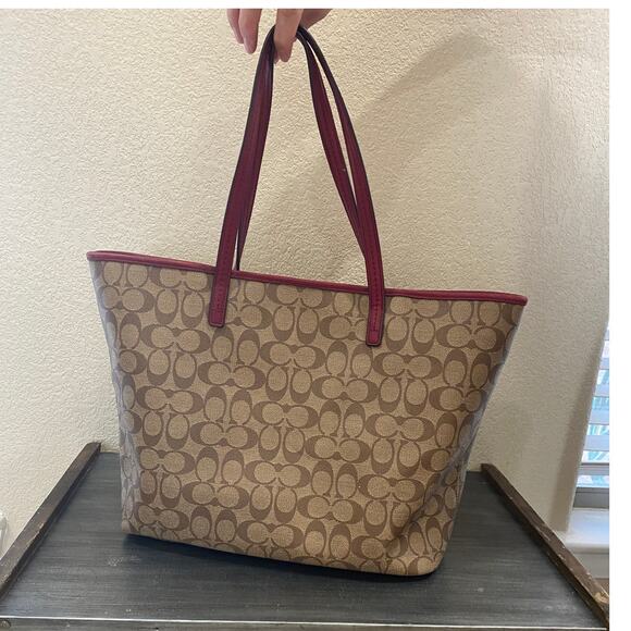 Womens Coach tote bag - Picture 2 of 9